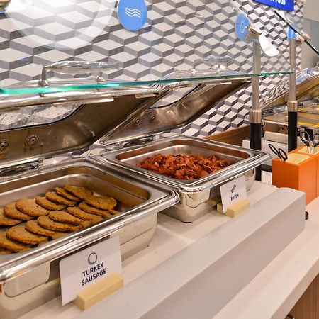 Holiday Inn Express & Suites - Grand Rapids South - Wyoming By Ihg Exteriör bild