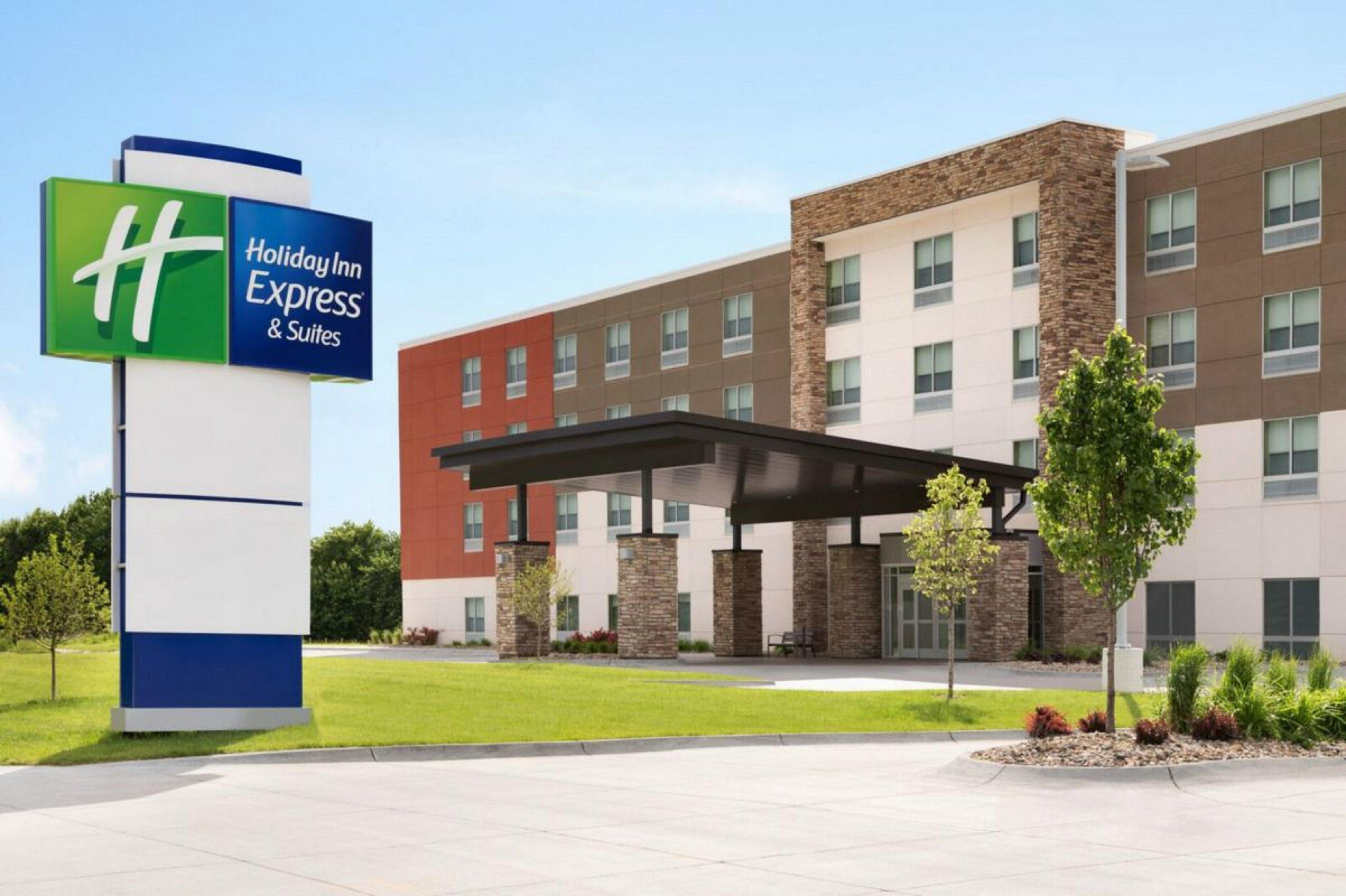 Holiday Inn Express & Suites - Grand Rapids South - Wyoming By Ihg Exteriör bild