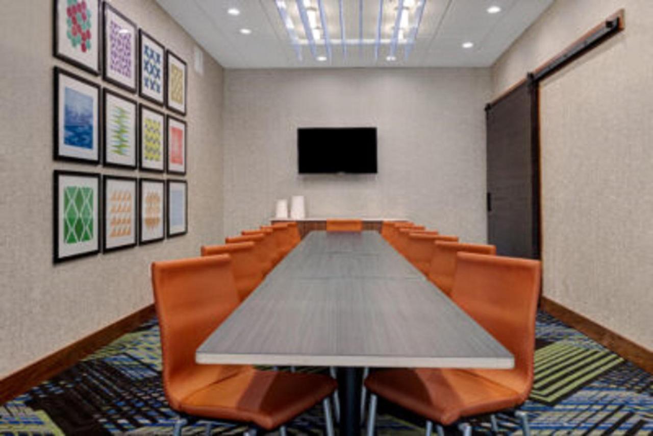 Holiday Inn Express & Suites - Grand Rapids South - Wyoming By Ihg Exteriör bild