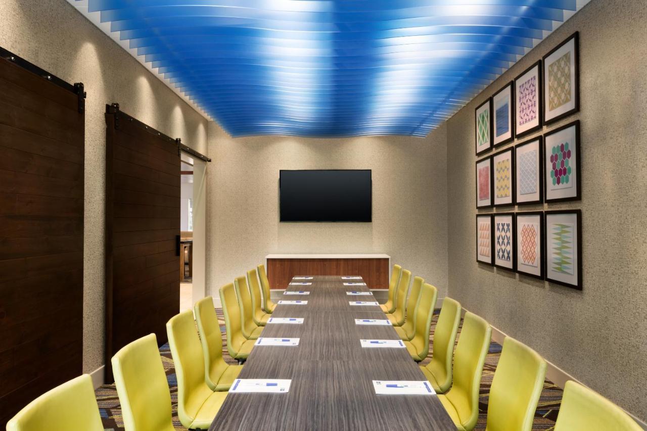 Holiday Inn Express & Suites - Grand Rapids South - Wyoming By Ihg Exteriör bild